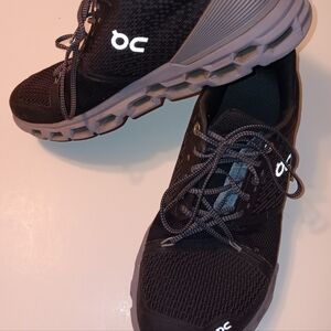 On Cloud stratus Helion Cloud Running Shoes Preowned Black Color Womens Sz 9 SEE